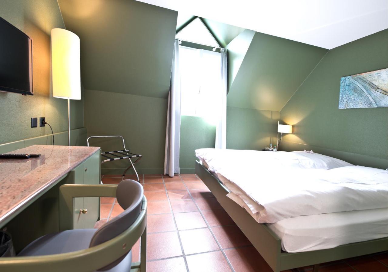 Hotel Sonne Sissach Exteriör bild
